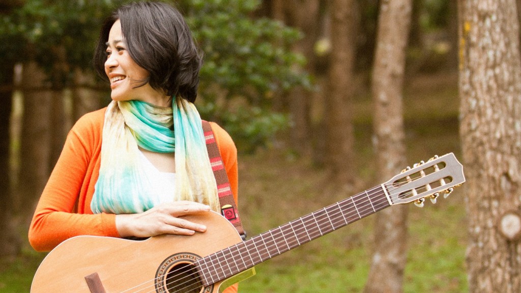 專訪以莉．高露：誠心誠意創作，自然而然收成